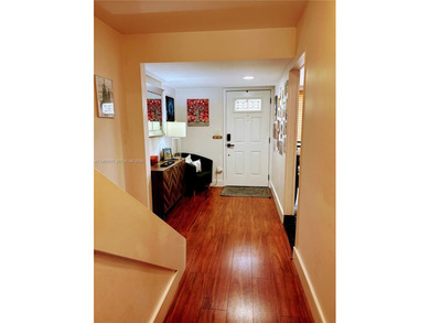 ?In the heart of Aventura, this two story townhome *treehouse* on Turnberry Isle Resort and Club in Florida - for sale on GolfHomes.com, golf home, golf lot