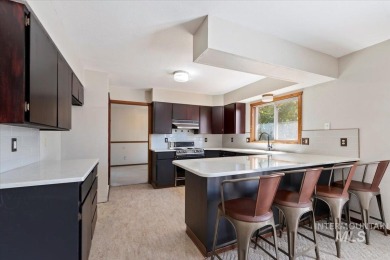 This classic split-level home offers plenty of space and on Indian Lakes Golf Course in Idaho - for sale on GolfHomes.com, golf home, golf lot