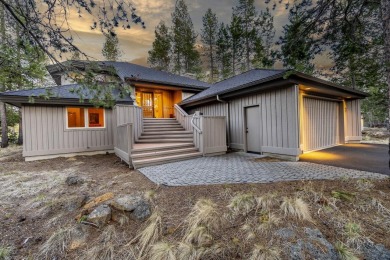 Are you searching for the perfect home in Sunriver that offers on Sunriver Woodlands Golf Course in Oregon - for sale on GolfHomes.com, golf home, golf lot