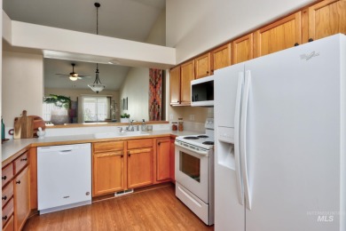 Relax in this little dream home while the HOA takes care of on Lakeview Golf Club in Idaho - for sale on GolfHomes.com, golf home, golf lot