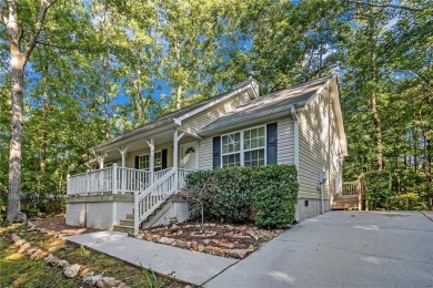 Come and see all this ranch style home in Turtle Cove has to on Turtle Cove Golf Course in Georgia - for sale on GolfHomes.com, golf home, golf lot