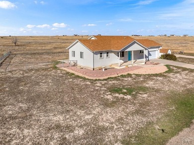 Fabulous location, location, location across from Hollydot Golf on Hollydot Golf Course in Colorado - for sale on GolfHomes.com, golf home, golf lot