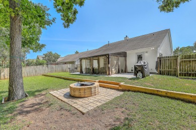Welcome to this stunning 4-bedroom, 2-bathroom home located in on Charleston National Golf Club in South Carolina - for sale on GolfHomes.com, golf home, golf lot