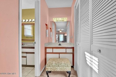 Welcome to 108 Bay Tree Circle, Hampstead, NC! This charming on Belvedere Country Club in North Carolina - for sale on GolfHomes.com, golf home, golf lot