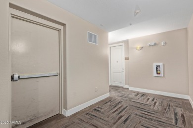 2b/2b + DEN LUXURY condo near MAYO Hospital, Desert Ridge on Wildfire Golf Club in Arizona - for sale on GolfHomes.com, golf home, golf lot