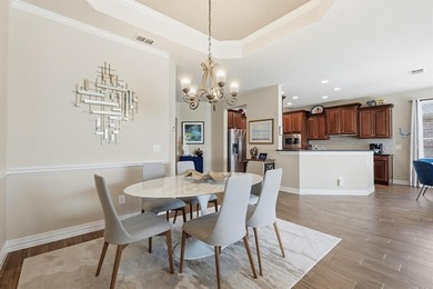 Beautiful maintained Walden floorplan with 2 bedrooms and a on Frisco Lakes Golf Course in Texas - for sale on GolfHomes.com, golf home, golf lot