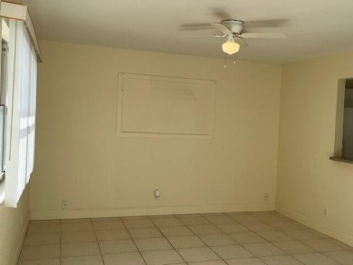 1 bedroom 1 1/2 condo with garden view, brand new microwave and on Kings Point Golf -Flanders Way in Florida - for sale on GolfHomes.com, golf home, golf lot