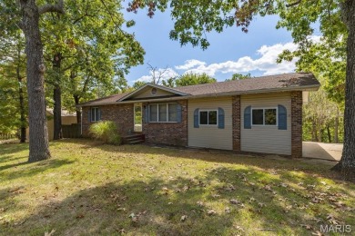 Nice Ranch home on 3 lots!  This is a 2 bedroom , 2 bath home on Terre Du Lac Golf and Country Club in Missouri - for sale on GolfHomes.com, golf home, golf lot