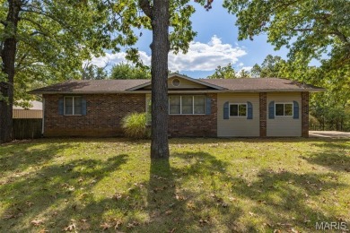 Nice Ranch home on 3 lots!  This is a 2 bedroom , 2 bath home on Terre Du Lac Golf and Country Club in Missouri - for sale on GolfHomes.com, golf home, golf lot