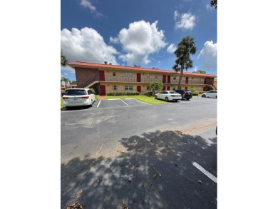 Centrally located on the 2nd floor overlooking the beautifully on Monterey Yacht and Country Club in Florida - for sale on GolfHomes.com, golf home, golf lot