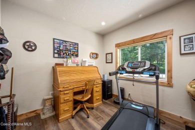 Modern Craftsman-style home offering 1,993 sq ft of single-level on Stoneridge Golf Club in Idaho - for sale on GolfHomes.com, golf home, golf lot