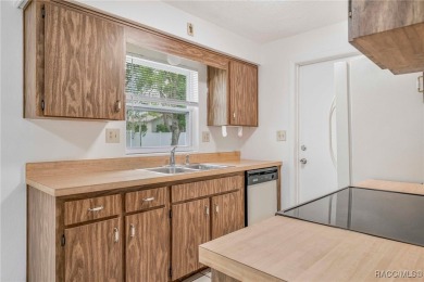 VERY CLEAN & MOVE IN CONDITION! One Or More Photo(s) Are on Brentwood Farms Golf Club in Florida - for sale on GolfHomes.com, golf home, golf lot