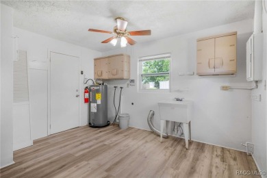 VERY CLEAN & MOVE IN CONDITION! One Or More Photo(s) Are on Brentwood Farms Golf Club in Florida - for sale on GolfHomes.com, golf home, golf lot