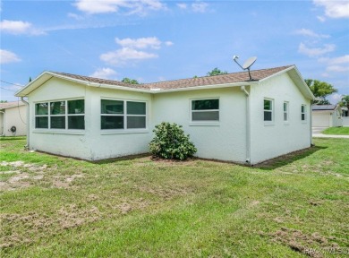 VERY CLEAN & MOVE IN CONDITION! One Or More Photo(s) Are on Brentwood Farms Golf Club in Florida - for sale on GolfHomes.com, golf home, golf lot