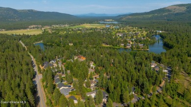 Modern Craftsman-style home offering 1,993 sq ft of single-level on Stoneridge Golf Club in Idaho - for sale on GolfHomes.com, golf home, golf lot