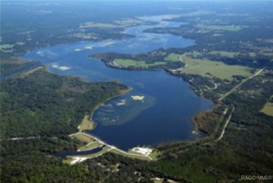 VERY CLEAN & MOVE IN CONDITION! One Or More Photo(s) Are on Brentwood Farms Golf Club in Florida - for sale on GolfHomes.com, golf home, golf lot