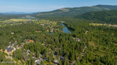 Modern Craftsman-style home offering 1,993 sq ft of single-level on Stoneridge Golf Club in Idaho - for sale on GolfHomes.com, golf home, golf lot