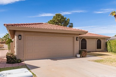 Stunning Alameda Remodel in a Prime Cul-de-Sac! This beautifully on Cottonwood Country Club in Arizona - for sale on GolfHomes.com, golf home, golf lot