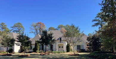 Custom home by renowned Jackson architect. This entertainers on Country Club of Jackson in Mississippi - for sale on GolfHomes.com, golf home, golf lot