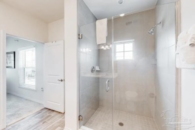 Furnished and move-in ready, this beautifully appointed end-unit on Lost Key Golf Club in Florida - for sale on GolfHomes.com, golf home, golf lot