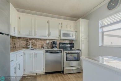 YOU WILL LOVE IT!! ALL AGES, 2/2 HUGE CONDO ON THE 2ND FLOOR on Colony West Country Club in Florida - for sale on GolfHomes.com, golf home, golf lot