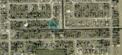 Excellent opportunity with an oversized lot that backs up to a on Mirror Lakes Golf Club in Florida - for sale on GolfHomes.com, golf home, golf lot