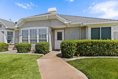 This perfect 2-bedroom 2-bath townhome that sits right next to on St. George Golf Course in Utah - for sale on GolfHomes.com, golf home, golf lot