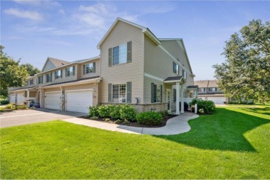 Fantastic end-unit townhome tucked into a prime Blaine location! on TPC of the Twin Cities in Minnesota - for sale on GolfHomes.com, golf home, golf lot