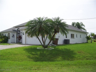 PRICE REDCUTION OF $10,000!!! TAKE A LOOK BEFORE IT IS GONE!!!NO on Cape Coral Executive Course in Florida - for sale on GolfHomes.com, golf home, golf lot