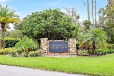 TUSCAWILLA VILLA!  2 Bedroom 2 1/2 BATH PLUS a DEN/FLEX SPACE on Tuscawilla Country Club in Florida - for sale on GolfHomes.com, golf home, golf lot