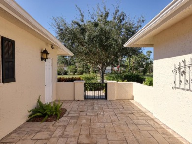 COMPLETELY UPDATED VILLA, LIGHT & BRIGHT, OPEN & AIRY TWO on Palm Aire Country Club of Sarasota in Florida - for sale on GolfHomes.com, golf home, golf lot