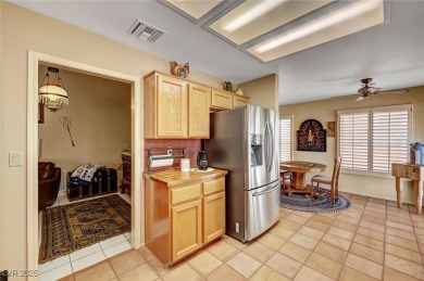 Charming single story home in the resort-style 55+ community of on Highland Falls Golf Club in Nevada - for sale on GolfHomes.com, golf home, golf lot