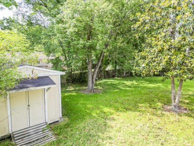 Are you looking for a Move-in ready home in a great on Shadowmoss Plantation Golf Club in South Carolina - for sale on GolfHomes.com, golf home, golf lot