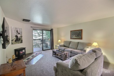 Welcome to your personal low maintenance getaway in beautiful on McCall Municipal Golf Course in Idaho - for sale on GolfHomes.com, golf home, golf lot