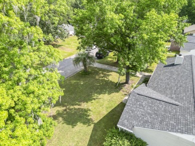 Are you looking for a Move-in ready home in a great on Shadowmoss Plantation Golf Club in South Carolina - for sale on GolfHomes.com, golf home, golf lot