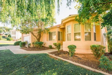 This unattached single family home has GREAT BONES!! From it's on St. George Golf Course in Utah - for sale on GolfHomes.com, golf home, golf lot