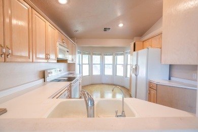 This unattached single family home has GREAT BONES!! From it's on St. George Golf Course in Utah - for sale on GolfHomes.com, golf home, golf lot