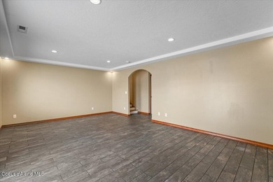 Beautifully maintained 3 bed, 2.5 bath home on the Prairie Falls on Prairie Falls Golf Club in Idaho - for sale on GolfHomes.com, golf home, golf lot