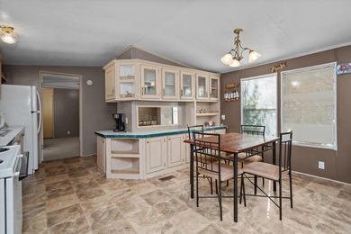 Discover the perfect getaway with this 3 bedroom, 2 bathroom on Rayburn Country Club in Texas - for sale on GolfHomes.com, golf home, golf lot