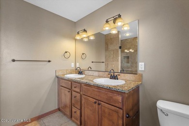 Beautifully maintained 3 bed, 2.5 bath home on the Prairie Falls on Prairie Falls Golf Club in Idaho - for sale on GolfHomes.com, golf home, golf lot