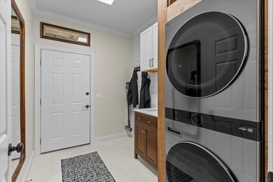 Here is your opportunity to live on the 5th hole of the RTJ on Highland Oaks Golf Course in Alabama - for sale on GolfHomes.com, golf home, golf lot