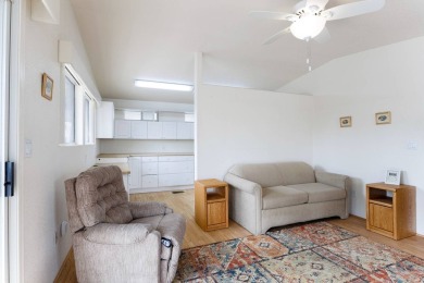 Welcome to your own private retreat in this stunning 1 bedroom on Palm Creek Golf and RV Resort in Arizona - for sale on GolfHomes.com, golf home, golf lot