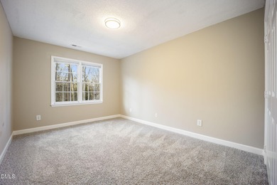 SELLER FINANCING OPTION! Welcome home to comfort, light, and on Hedingham Golf and Athletic Club in North Carolina - for sale on GolfHomes.com, golf home, golf lot