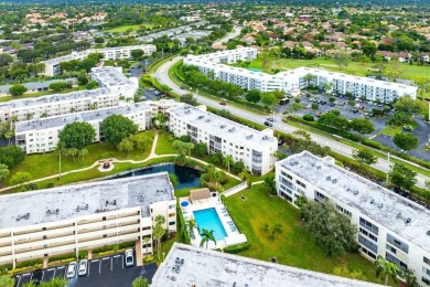 Gorgeous remodeled condo with Misses Clean living here! on Poinciana Golf Club in Florida - for sale on GolfHomes.com, golf home, golf lot