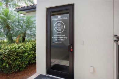 Lakeside Luxury Living in Sarasota National
Experience refined on Sarasota National Golf Club in Florida - for sale on GolfHomes.com, golf home, golf lot