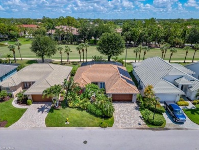 Welcome to your personal tropical retreat in the highly on Hunters Ridge Country Club in Florida - for sale on GolfHomes.com, golf home, golf lot