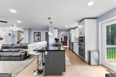 Are you looking for SPACE .... 5 Bedrooms, a finished basement on Braelinn Golf Club in Georgia - for sale on GolfHomes.com, golf home, golf lot