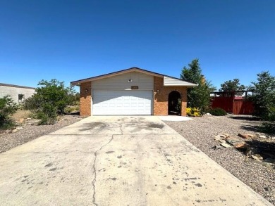 This 3 bedroom, 2 bath home is located near the Tierra Del Sol on Tierra Del Sol Golf Course in New Mexico - for sale on GolfHomes.com, golf home, golf lot