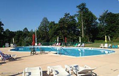 This well maintained 5 Bedroom, 2 Bath raised ranch sits on a on Thornhurst Country Club in Pennsylvania - for sale on GolfHomes.com, golf home, golf lot