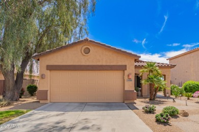 Look no further! This charming 3-bed, 2-bath home w/ stunning on The Golf Club At Johnson Ranch in Arizona - for sale on GolfHomes.com, golf home, golf lot